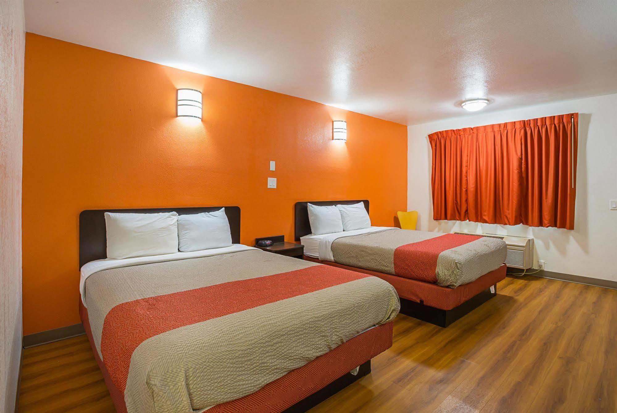 Motel 6-Brinkley, Ar Eksteriør bilde