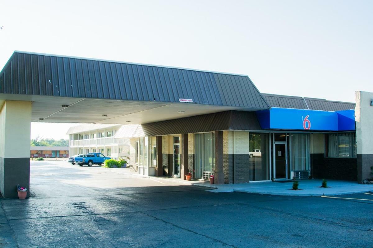 Motel 6-Brinkley, Ar Eksteriør bilde